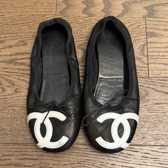 CHANEL Shoes - Vintage CHANEL Black and White Quilted Flats